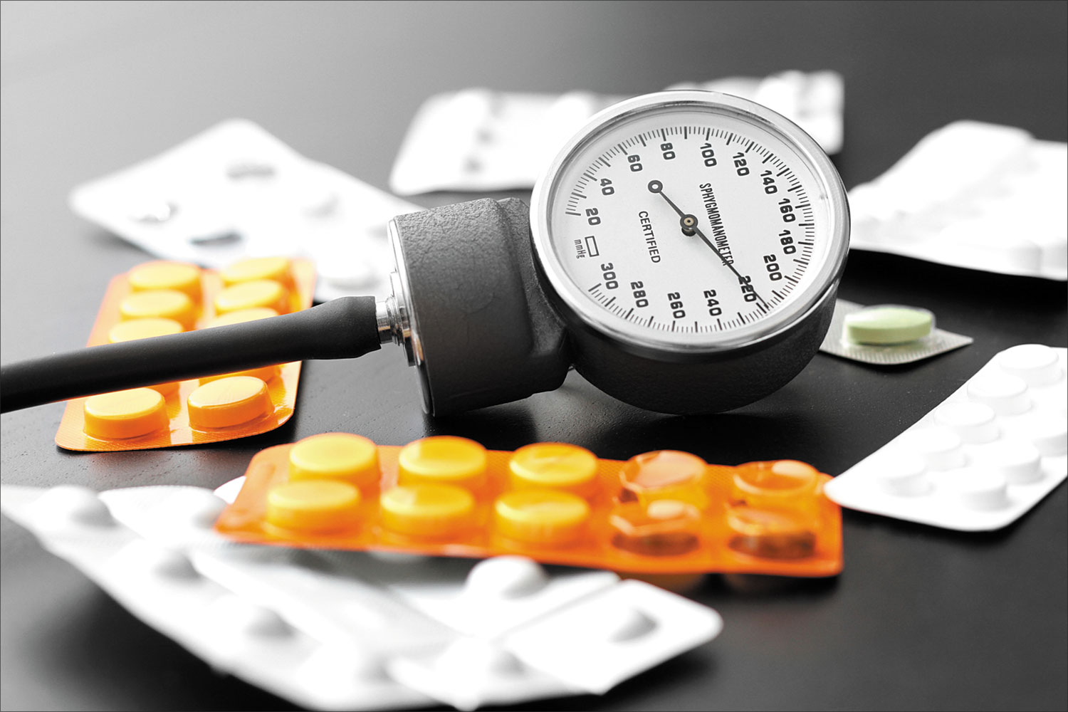 what drugs control blood pressure